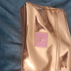 Jeffree star make up bag